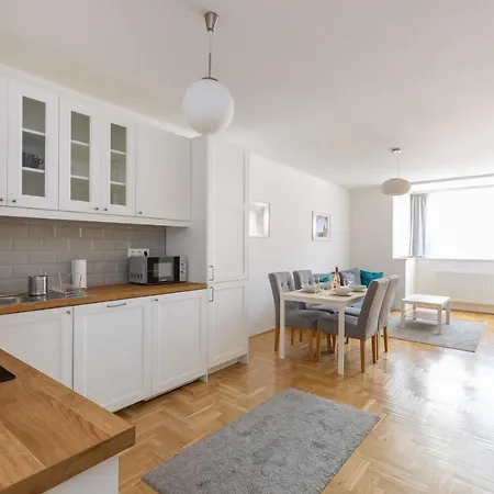 Apartmán Cozy 3-bedroom In The Heart Of Budapešť