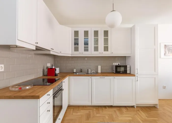 Cozy 3-bedroom In The Heart Of Apartman *