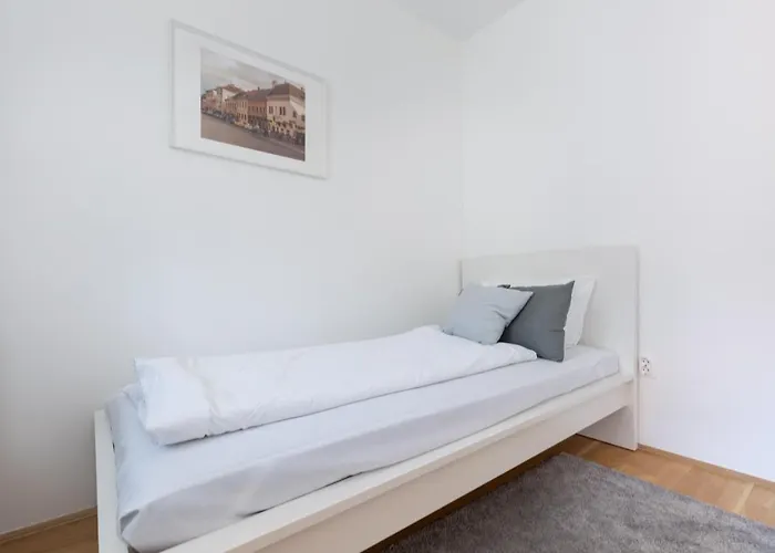 Cozy 3-bedroom In The Heart Of * Budapest